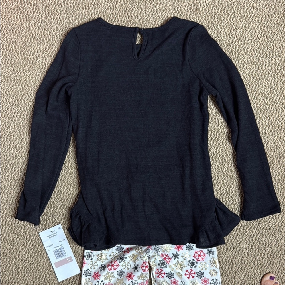 Rare Editions Black Santa Top with Red Bow Accent and snowflake pants - Picture 8 of 10